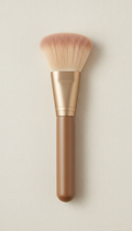 Signature Foundation Brush For Seamless Finish